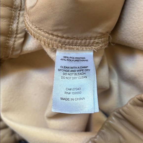 Maison Cinqcent | Tan Faux Leather Shorts Size Medium - Picture 8 of 10